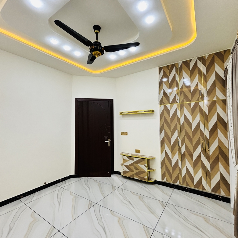 5 Marla house available for sale Citi Housing Gujranwala