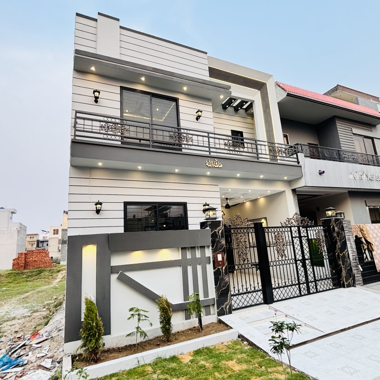 5 Marla house available for sale Citi Housing Gujranwala