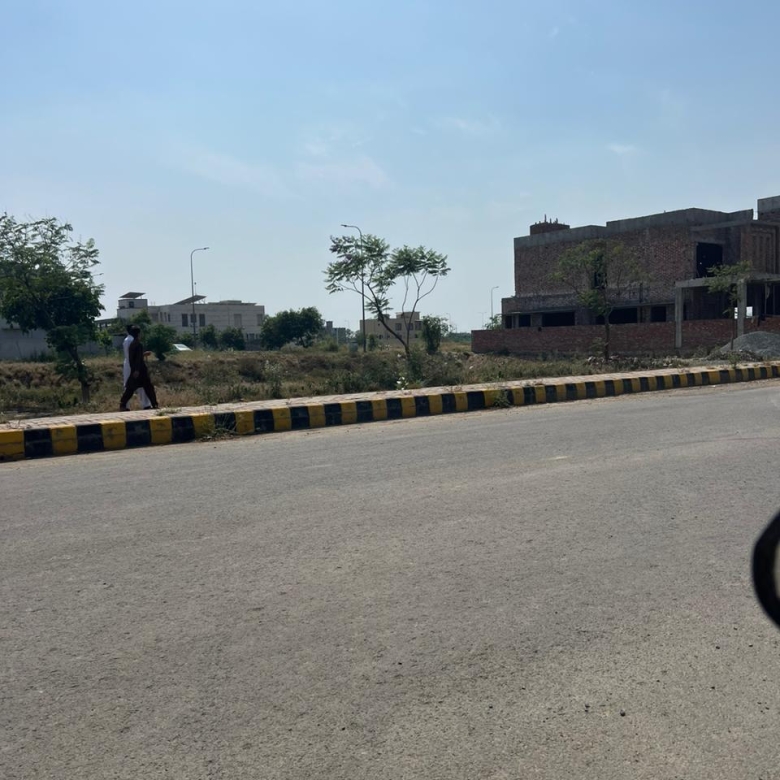 1 Kanal Pair Plot For sale in DHA Phase 8 lahore