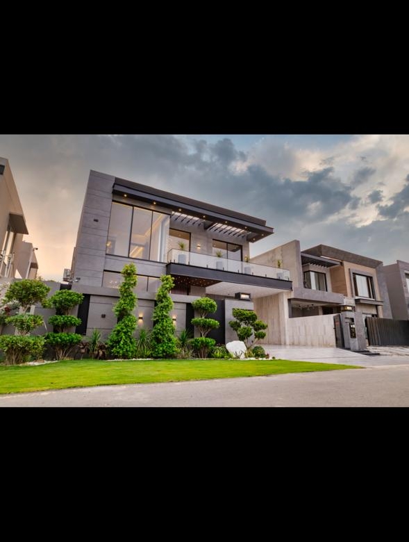 DHA Lahore phase 7 1 kanal house for sale